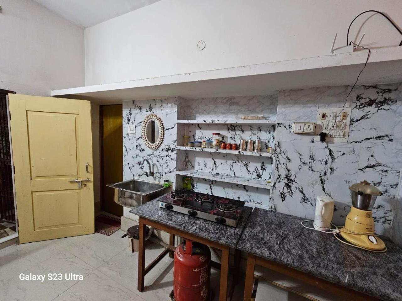 Appartamento Sudha Kutir Puri Esterno foto